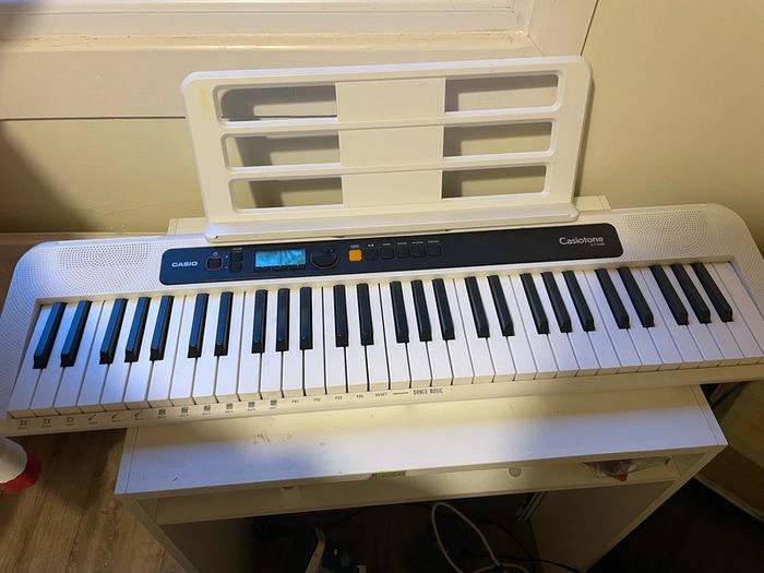 Casio CT-S200 white, 61 keys
