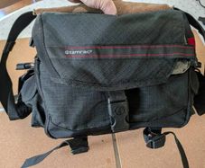 camera gadget bag