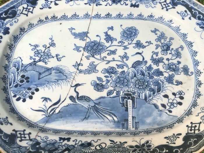18th Century Antique Chinese Charger