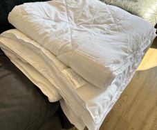 King size duvet, 4.5 tog, in perfect condition