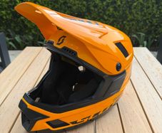 Scott Tuned Downhill helmet
