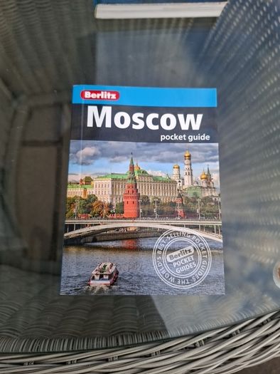 Berlitz Travel Guide Moscow