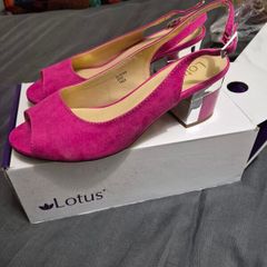 ladies shoes
