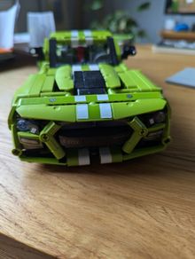 Lego Technic Ford Mustang Shelby (Build)