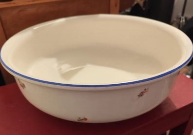 Ditmar Urbach Czechoslovakian 1940s Large Wash Bowl