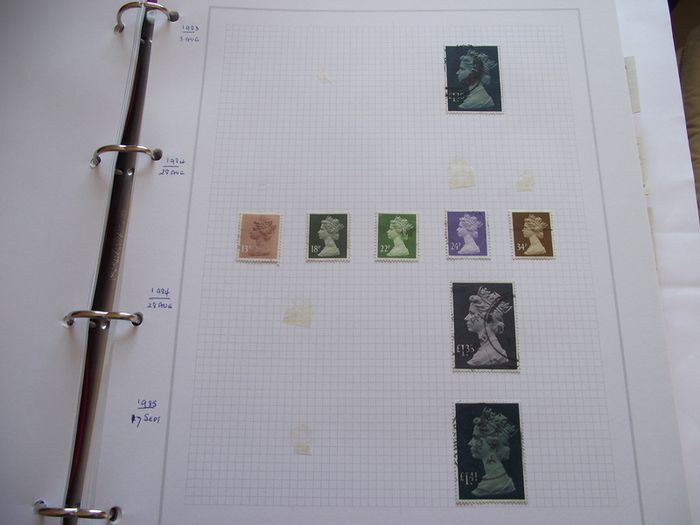 A valuable comprehensive collection of Elizabeth II stamps, hinged in the album (1952-2000)