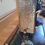 Vintage singer, hand cranked sewing machine 1927 Image 5