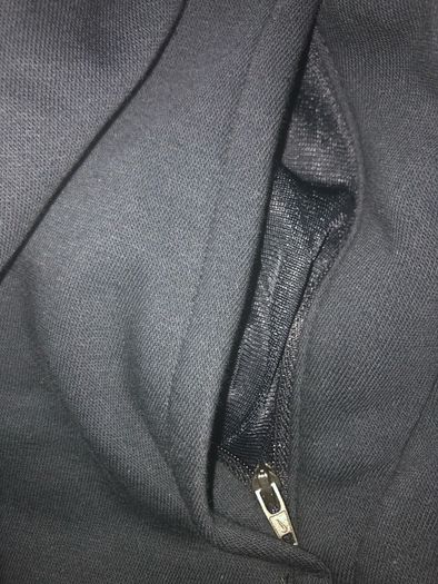 Nike Shorts training size XL zipped pockets brand new