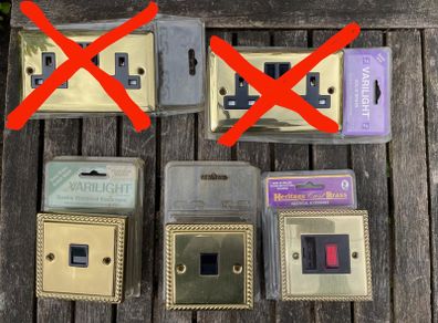 3 Electrical Sockets / Switches