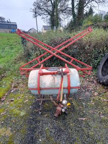 Hardi sprayer