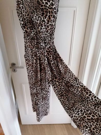 Women's Jumpsuit Leopard NWOT SIZE 14