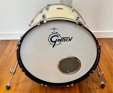 Gretsch USA Custom 20" x 16" Bass Drum