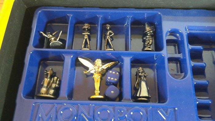 Monopoly Disney Edition Board Game 2004 Parker Brothers 3D Pop-Up Castle Complete - Golden Tinker Bell Mover