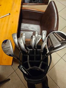Golf Club Set Plus Bag.Ideal For Beginners Generaly In Good Condition. See Photos And Details Below.