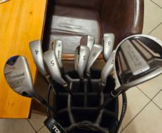 Golf Club Set Plus Bag.Ideal For Beginners Generaly In Good Condition. See Photos And Details Below.