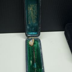 Antique Gold Stick Pin with Agate Stone | Original Jeweller Box | Charters Towers