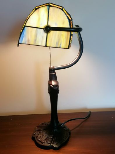 New Tiffany Bankers Lamp  Dragonfly Stained Glass