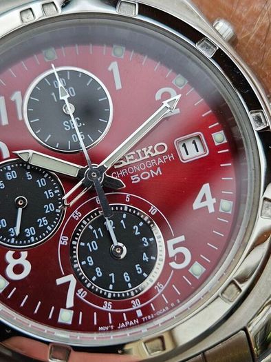 Watch Seiko Chronograph Panda.