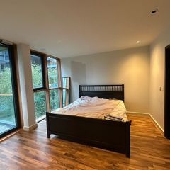 king size bed