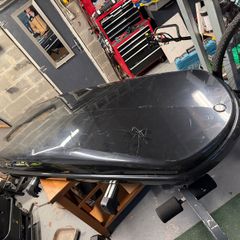 VDL Hapro Nordic gloss black 460 litre Roof Box with Genuine seat/VW roof bars