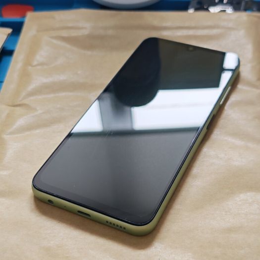 Samsung Galaxy A05s - 64GB - Light Green - Dual SIM - No SIM Tray - Great Condition