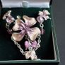 Necklace Image 4