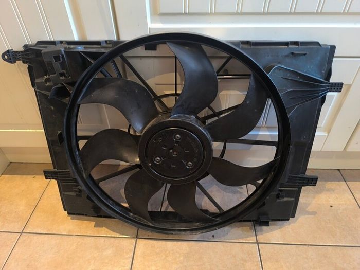 mercedes cooling Fan