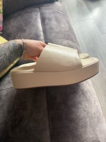 Platform sandals