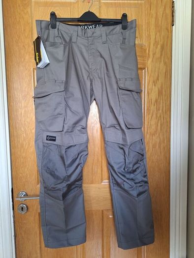 Snickers Workwear Trousers NEW WITH TAGS 6801 Size 52
