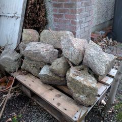 Free Rocks for garden rockery / edging stones