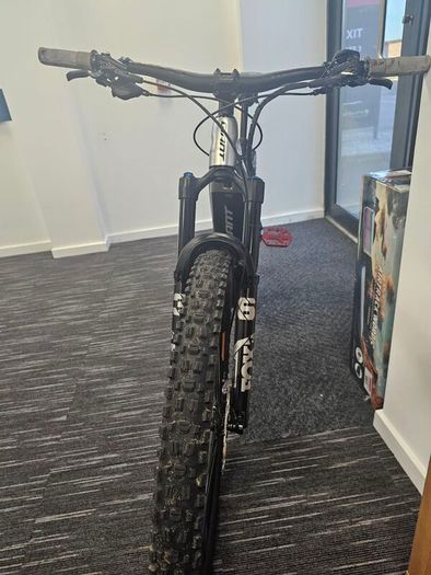 Giant Trance E pro 1
