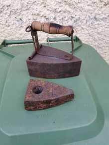 Vintage Flat iron