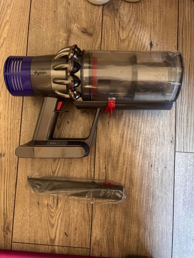 Dyson V10 Absolute