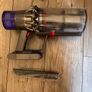 Dyson V10(Like new) Image 2