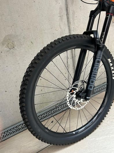 Giant Reign-E Pro 3