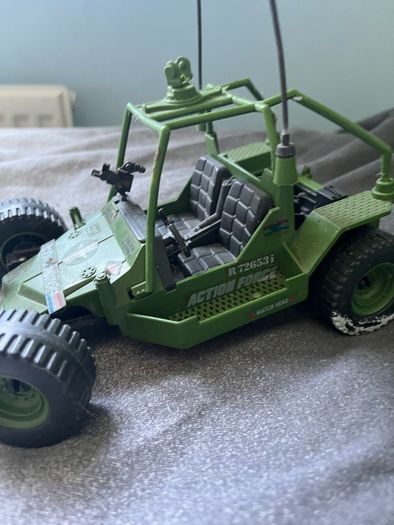action force AWE Striker