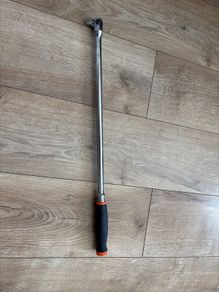snap on  1/2" Drive 24" Soft Grip Handle Breaker Bar