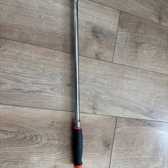 snap on  1/2" Drive 24" Soft Grip Handle Breaker Bar