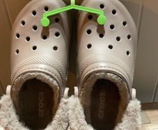Crocs Lined Fuzz faux fur Strap Clog beige new