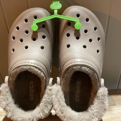 Crocs Lined Fuzz faux fur Strap Clog beige new