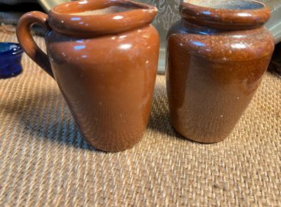 Pair of Cream Pots ( 1900s)