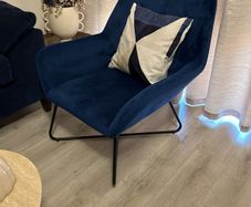 Royal chair