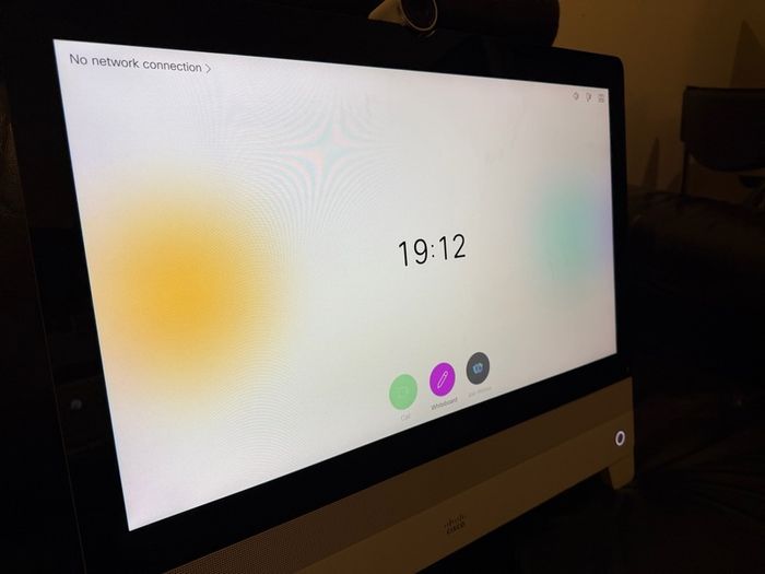 23" Cisco DX80 Touchscreen Display