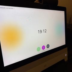 23" Cisco DX80 Touchscreen Display