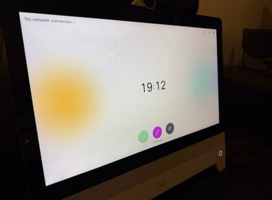 23" Cisco DX80 Touchscreen Display