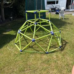 Small climbing frame