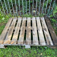 wooden pallet