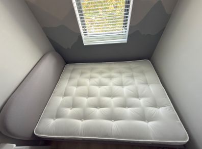 Ottoman Storage Bed + mattress