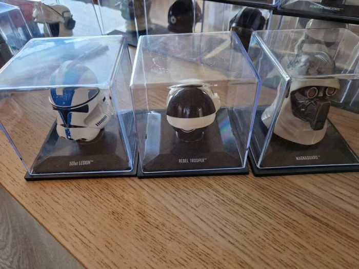 43 Star Wars DeAgostini Helmet collection