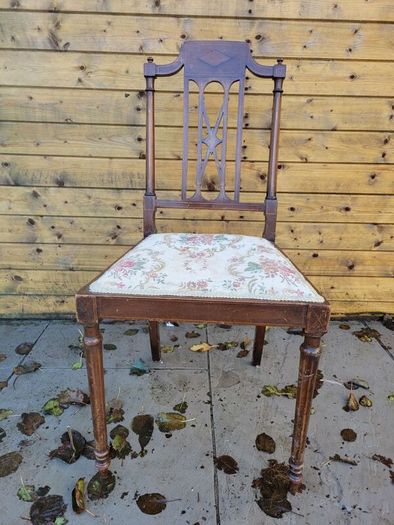 furniture.  Elegant Decorative Chair
